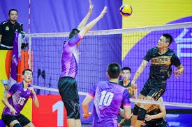 2025崇州半程马拉松开跑